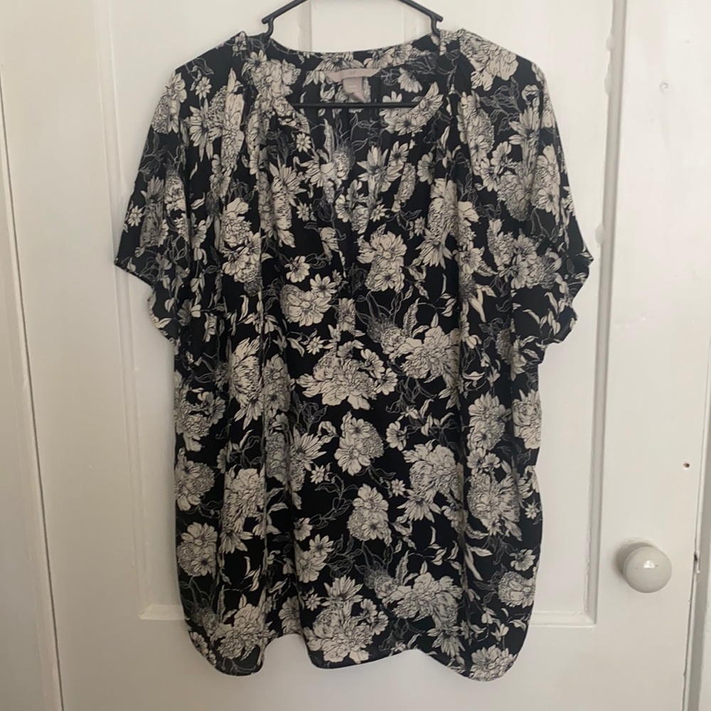 H&M Black & White Floral Blouse